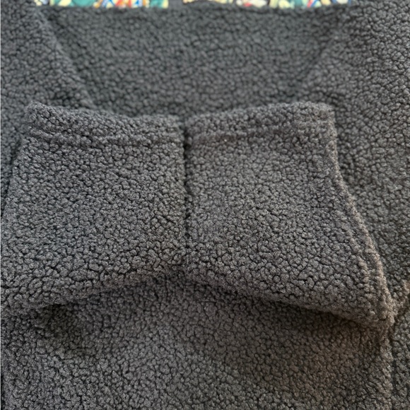 Vera Bradley Women's Teddy Fleece Pullover/ Navy Blue/ Quilted Panel Size Medium - Picture 9 of 14